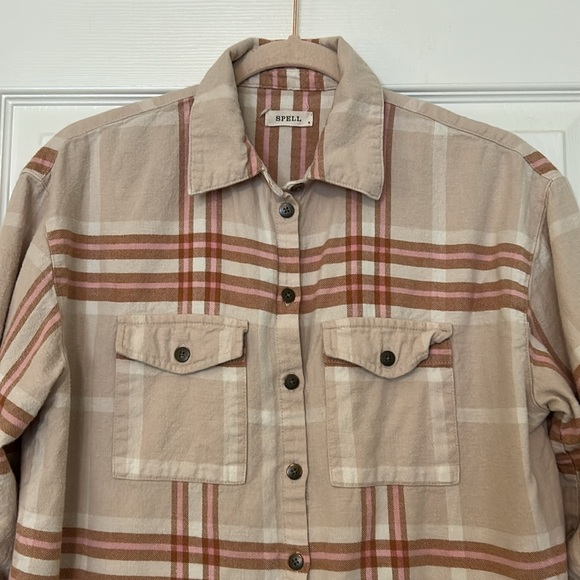 Spell & The Gypsy Collective Basecamp Flannel Shirt in Musk - Picture 3 of 8